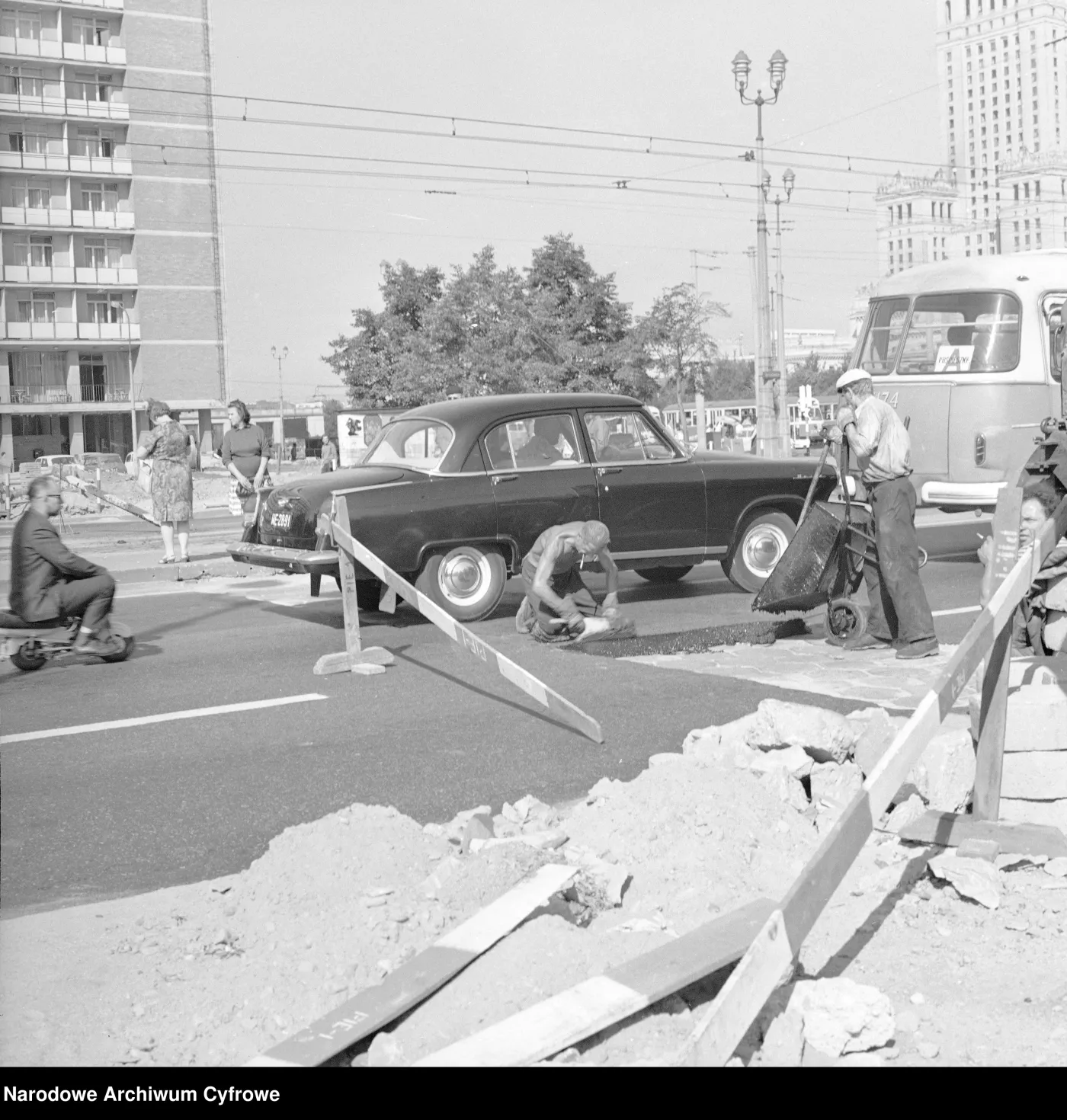 Bardzo szybki QUIZ o życiu w PRL. Zdobędziesz 9/9? Na ostatnie pytanie odpowiedź zna mało kto