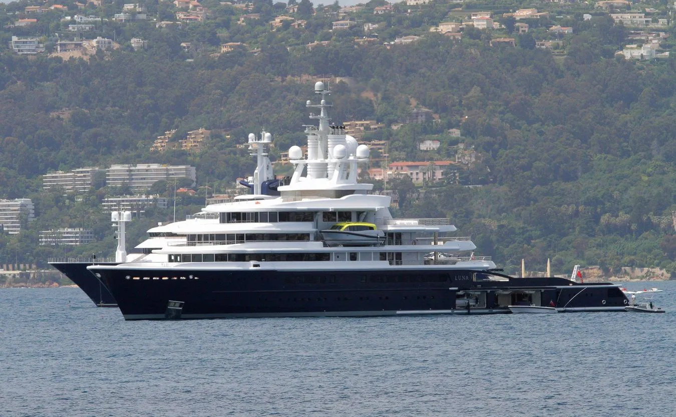 Jacht "Luna"
