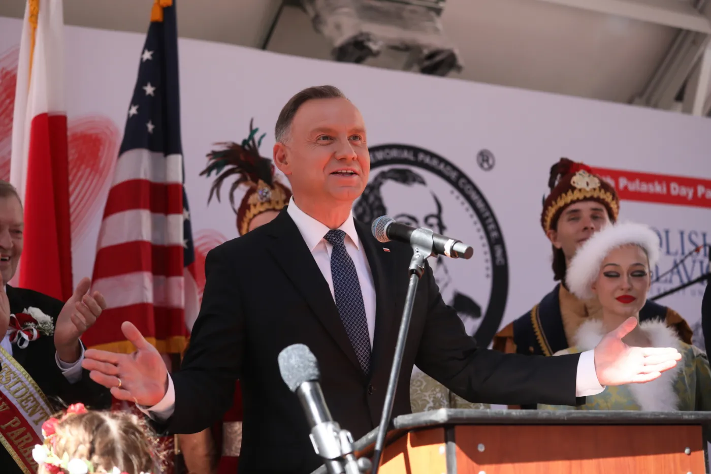 Andrzej Duda wygwizdany na Paradzie Pułaskiego w Nowym Jorku. "Nie przyszliśmy przeszkadzać, jesteśmy Polakami"