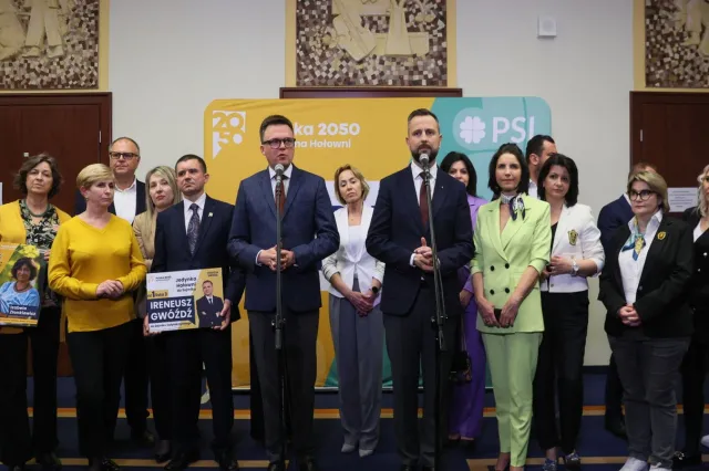 Kosiniak-Kamysz i Hołownia krytykują ambasadora Izraela. "Buta"