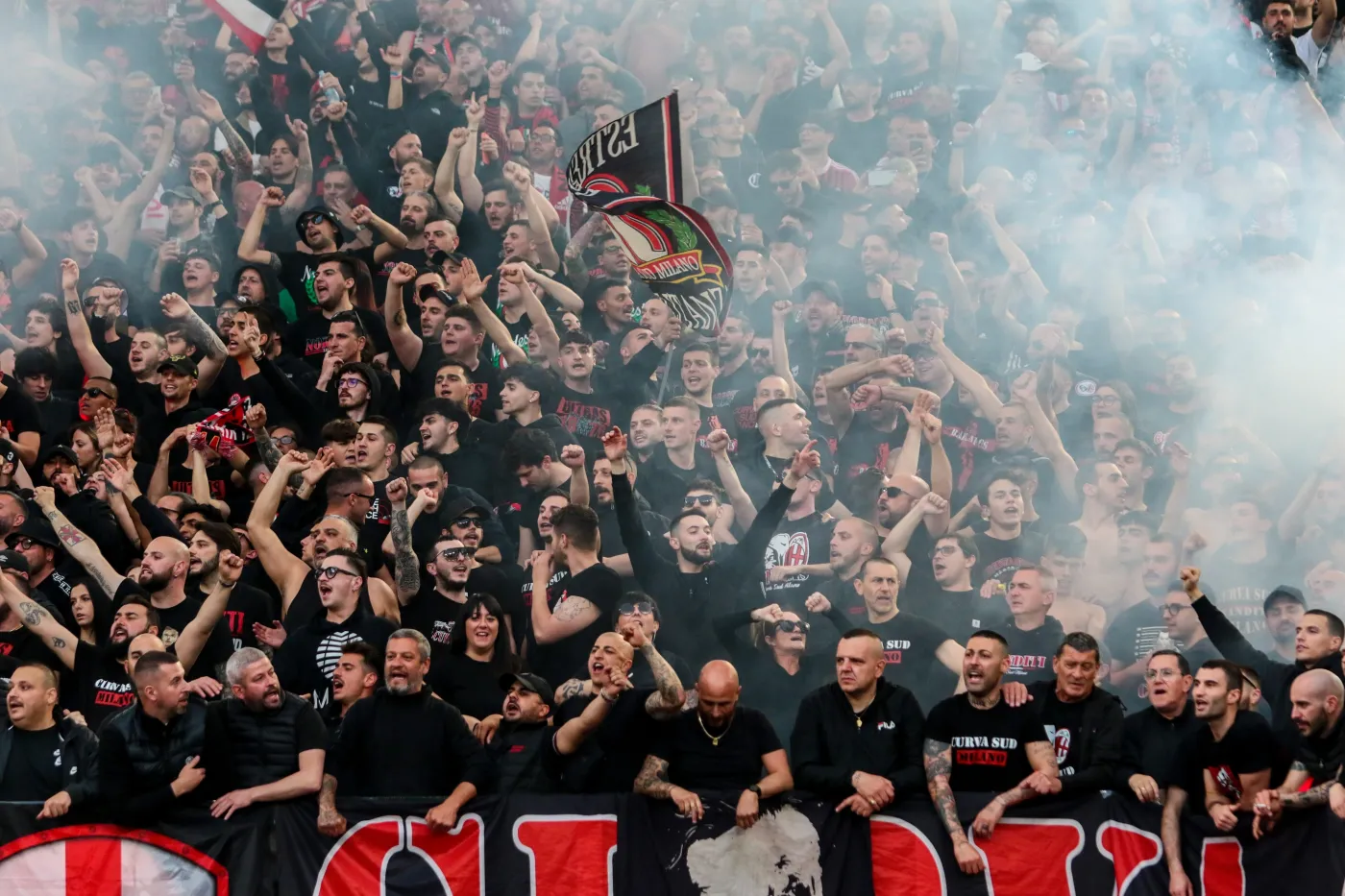 Ultrasi AC Milan i Interu skazani. Trafią do więzienia za morderstwo, wymuszenia i powiązania z mafią