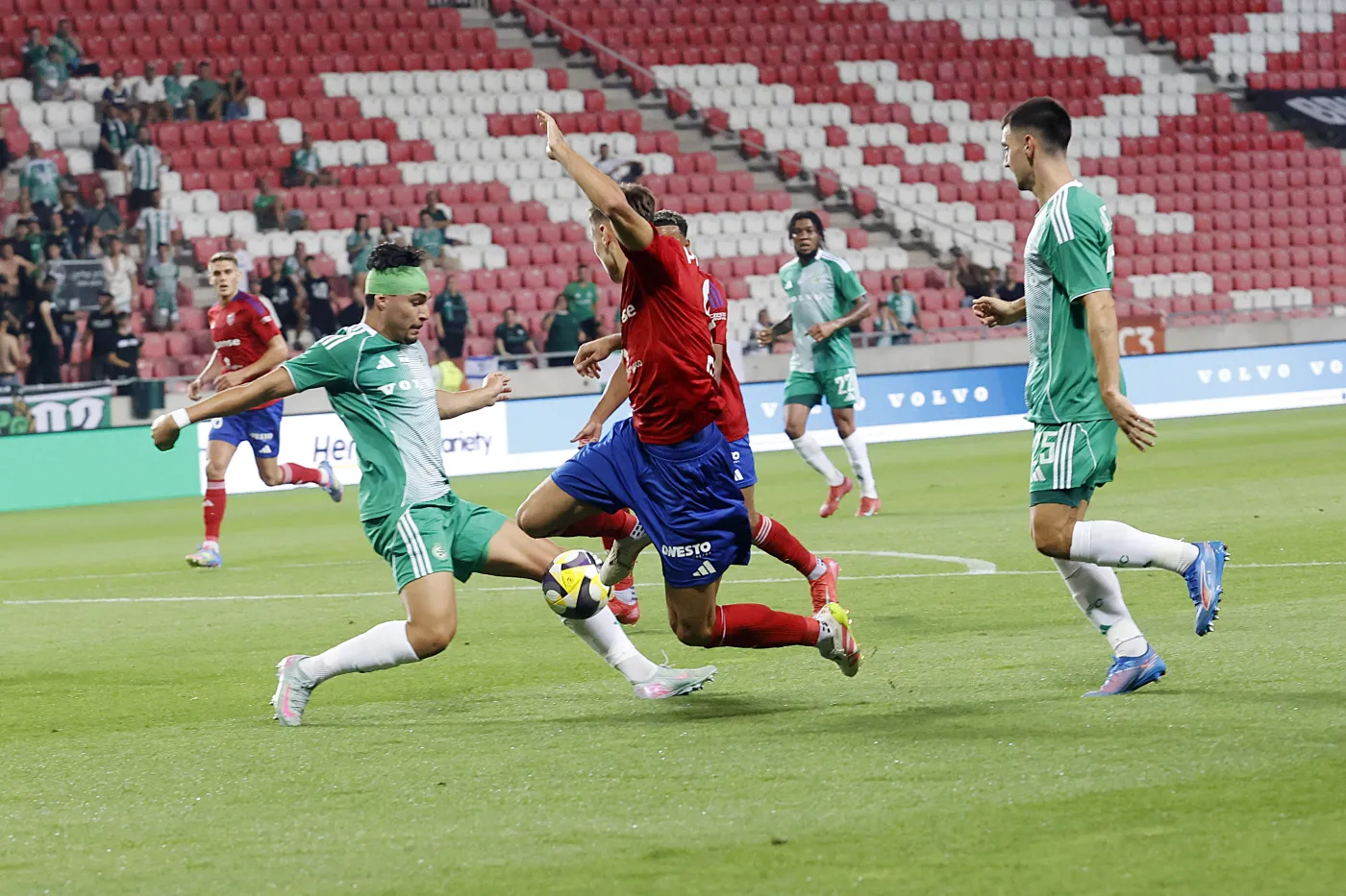 Raków odrobił straty z nawiązką. Wyeliminował Izraelczyków i awansował do 4. rundy el. Ligi Konferencji