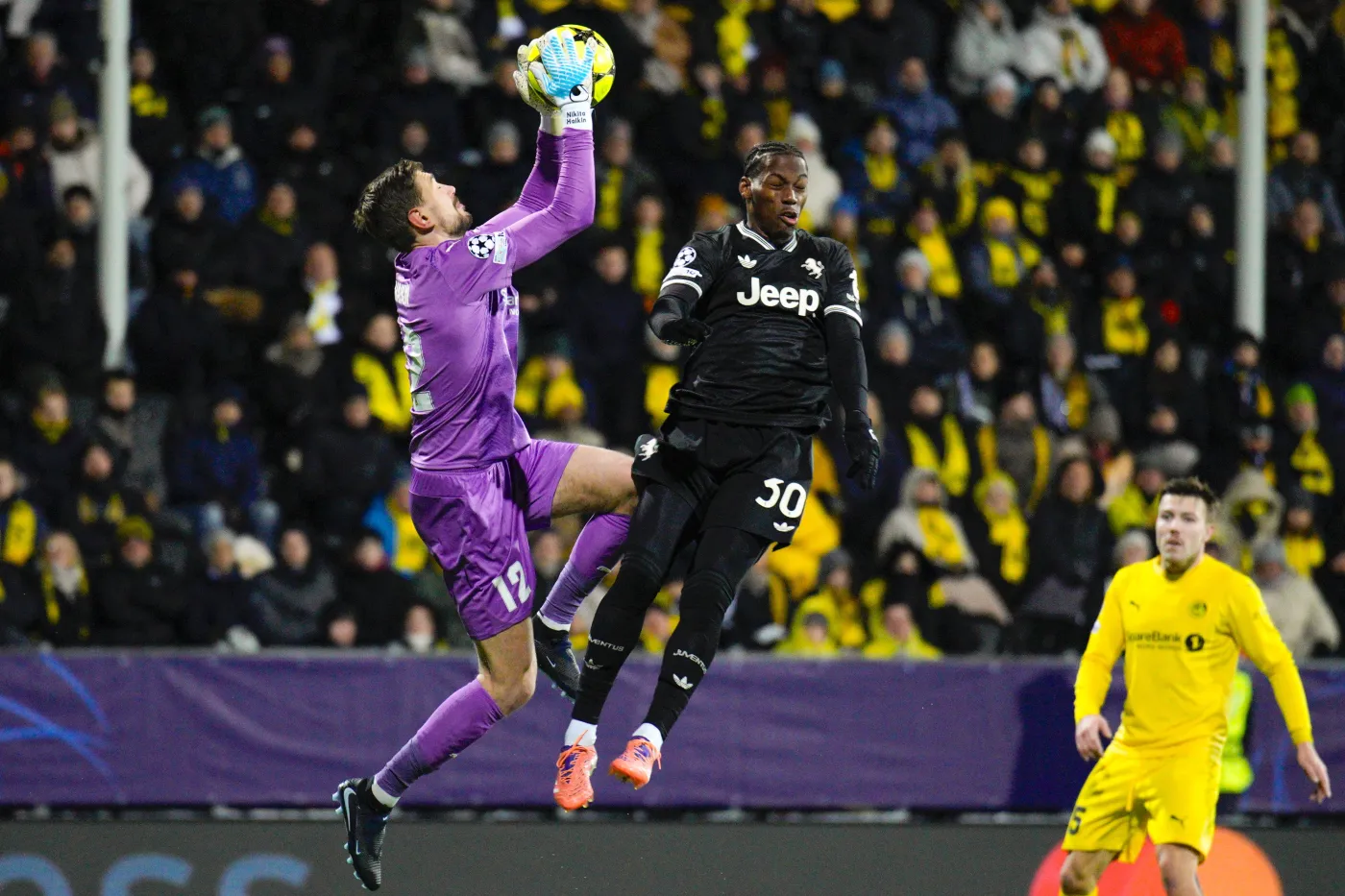 Szefowie Juventusu na mecz Ligi Mistrzów jechali pięć godzin taksówką. Licznik pokazał 1 tysiąc euro