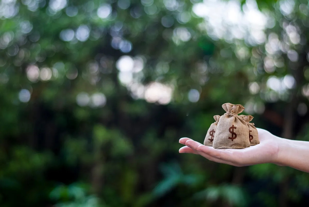 Dodatkowy zasiłek dla rodziców. Jak go odebrać?