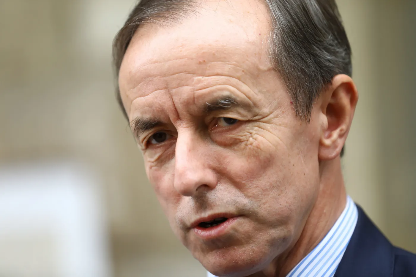 Wyższe pensje dla polityków i budżetówki. Grodzki rozpoczyna operację „podwyżki”