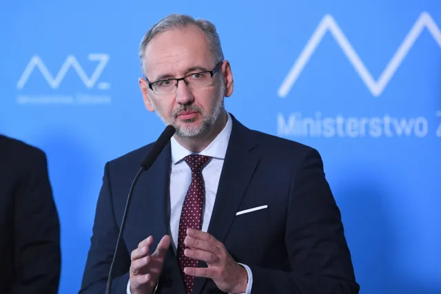 Niedzielski: Epidemia ustabilizowała się, ale to nie jej koniec [WYWIAD]