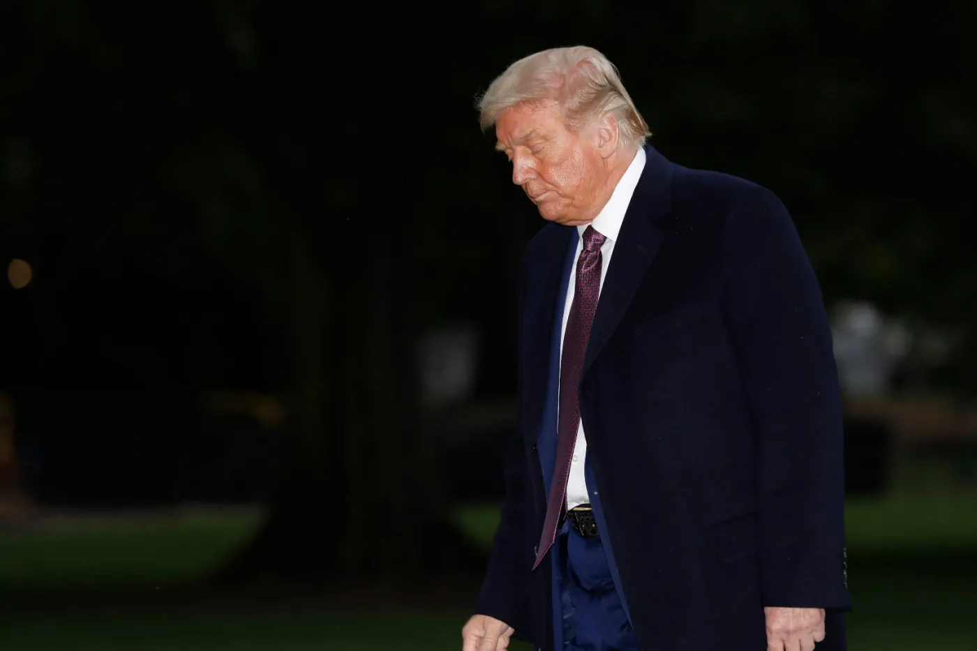 Lekarz Białego Domu: Prezydent Trump czuje się bardzo dobrze. Przez ostatnią dobę nie gorączkował