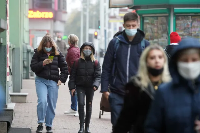 Rzecznik rządu: Decyzja o objęciu całej Polski czerwoną strefą praktycznie pewna