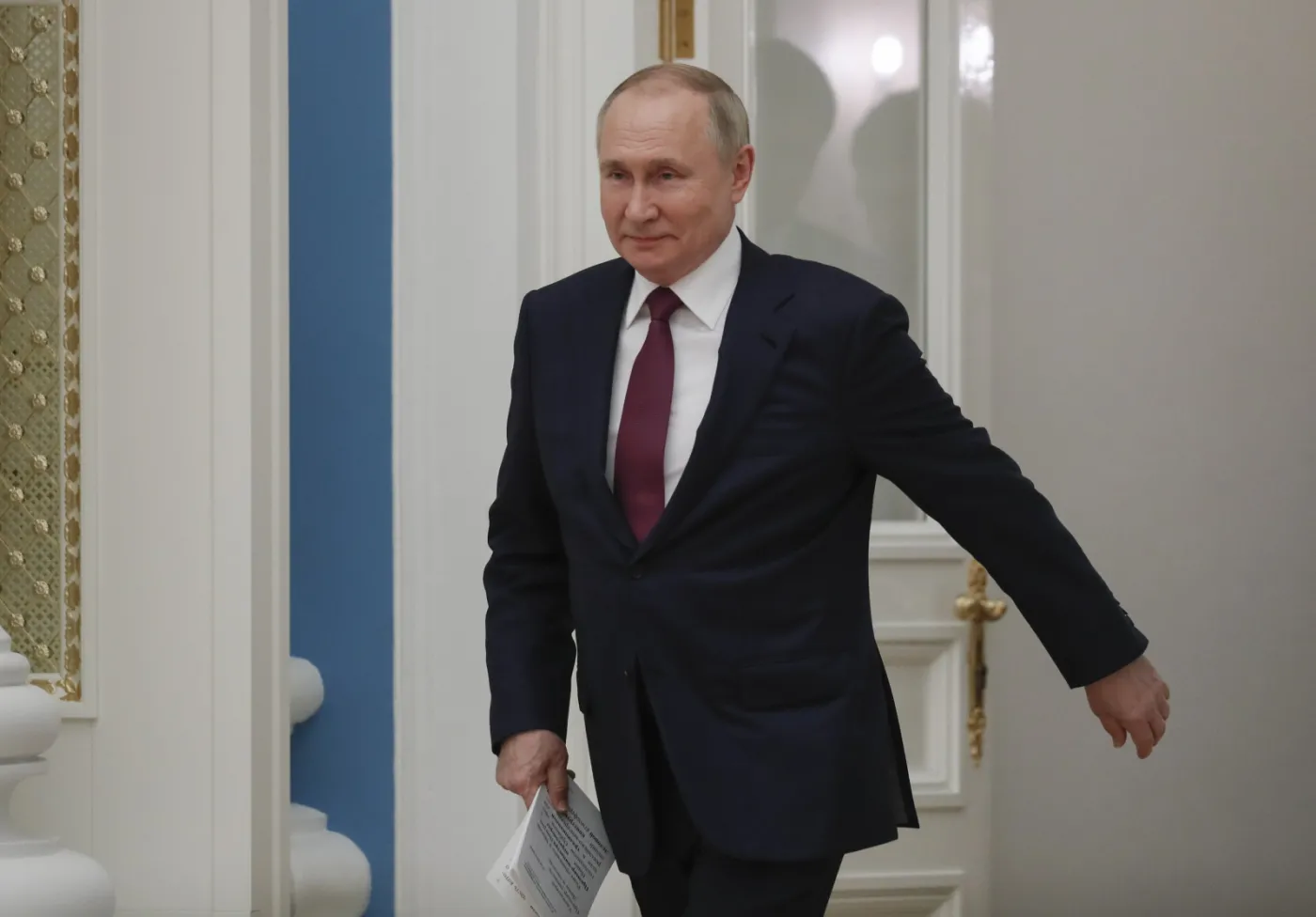 Putin przybył do Pekinu i zaczął rozmowy z Xi. Spotkanie "twarzą w twarz"