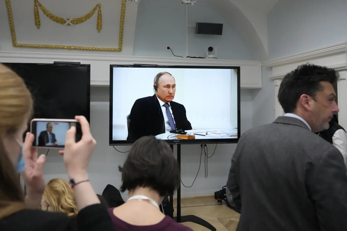 Putin: Sytuacja w sferze bezpieczeństwa w Europie niepokoi i Francję i Rosję