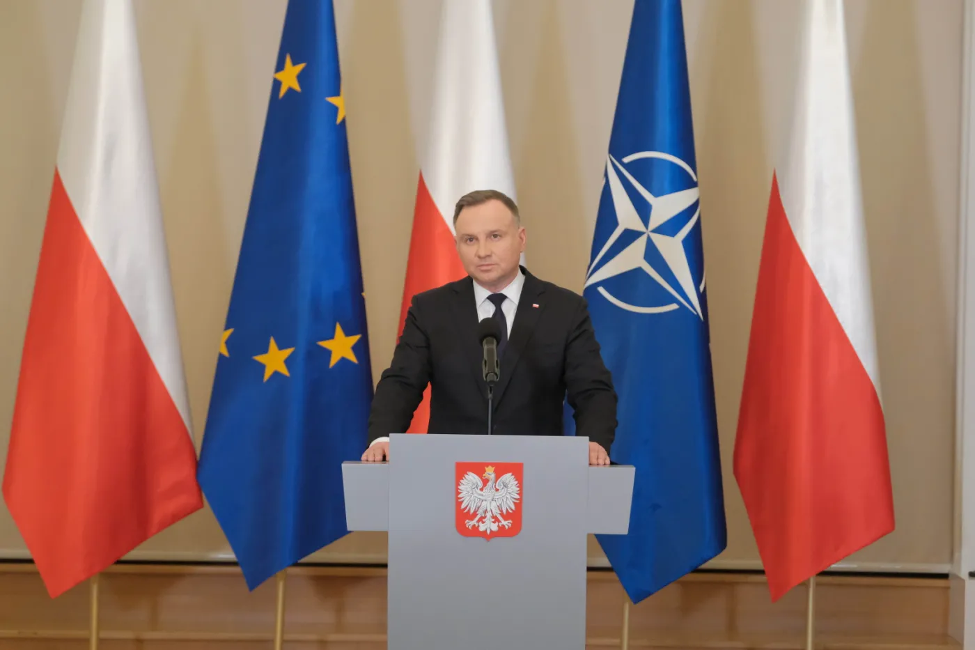 Prezydent o Ukrainie: Sytuacja zbliża się do punktu, który może być uważany za krytyczny