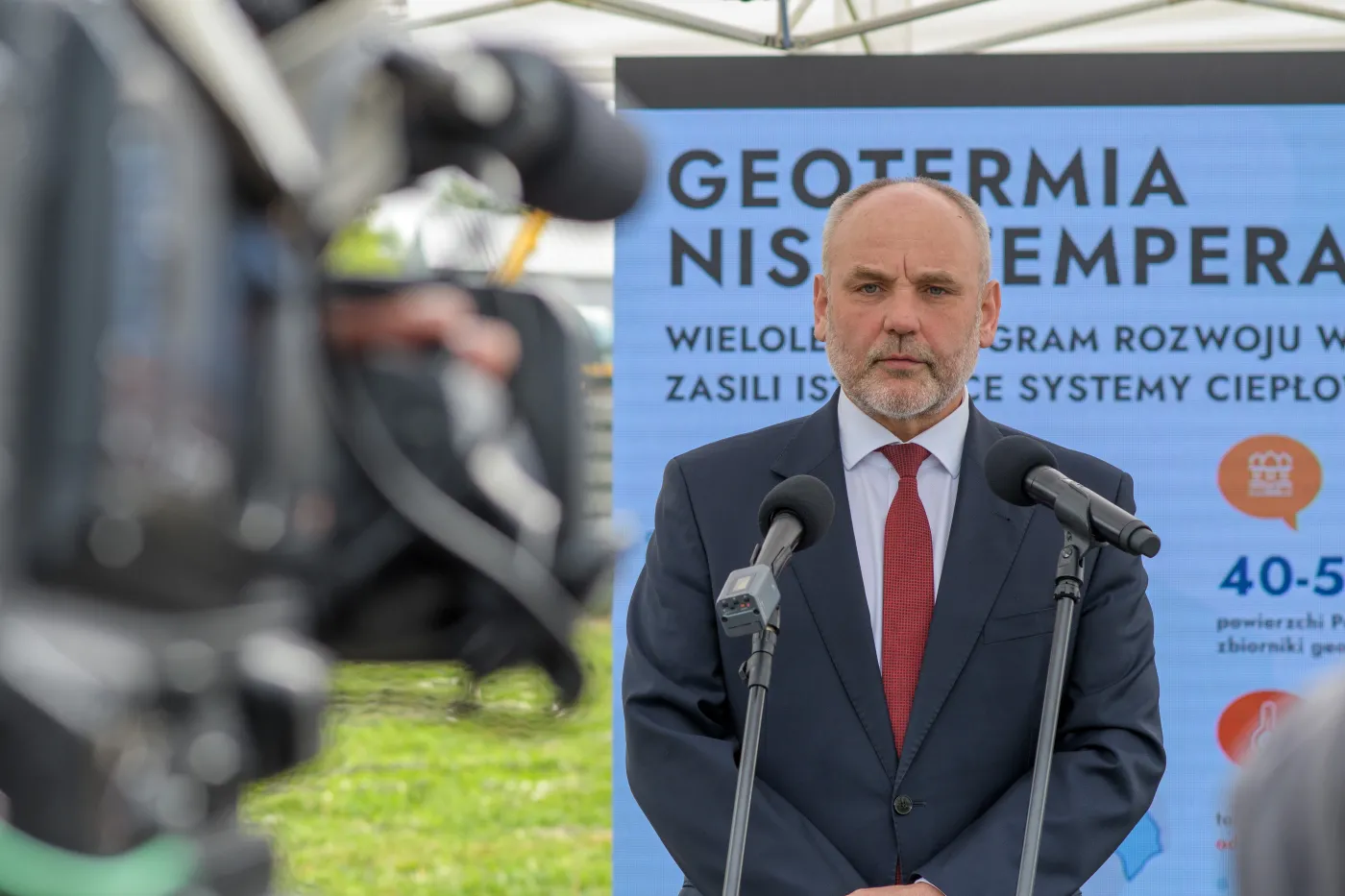 Więcej pieniędzy na energię z głębi Ziemi. Geotermia może być rozwiązaniem dla miejskich ciepłowni [WYWIAD]