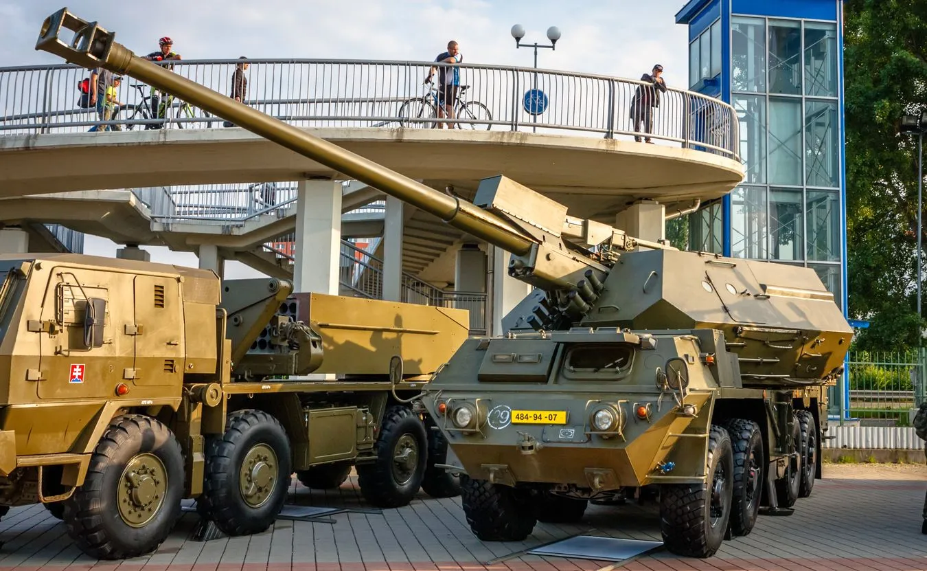 Niemcy, Dania i Norwegia dostarczą Ukrainie 16 haubic słowackiej produkcji
