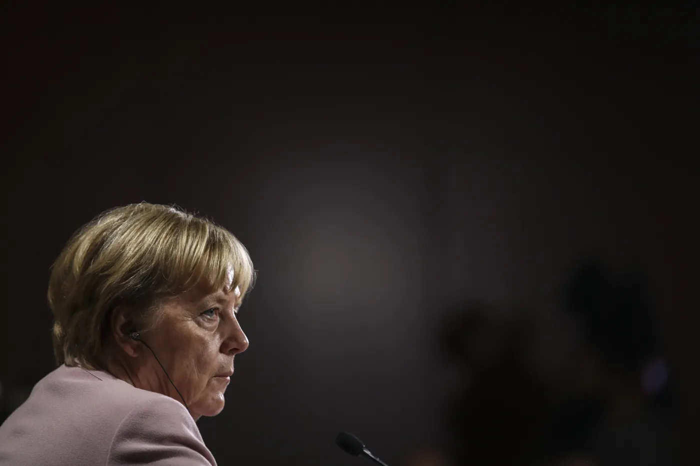 Merkel: Nie żałuję swoich decyzji ws. współpracy energetycznej z Rosją