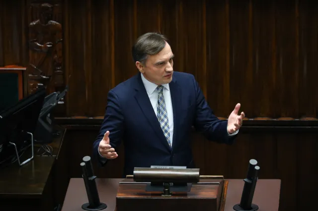 Sejm odrzucił wniosek opozycji o wyrażenie wotum nieufności wobec szefa MS Zbigniewa Ziobry