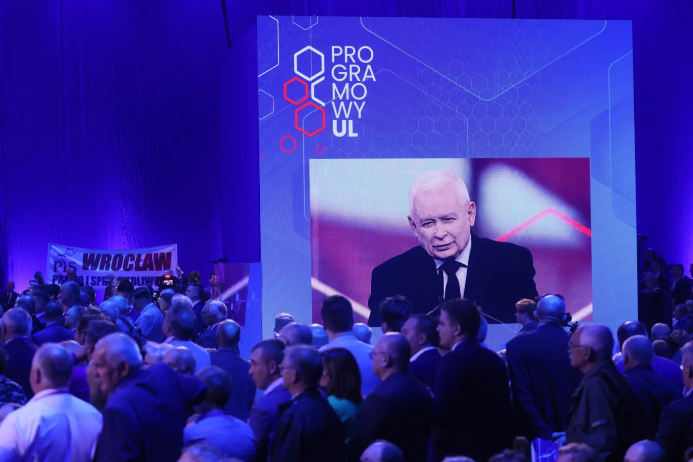 Kaczyński: W ciągu 8 lat możemy dojść do poziomu zamożności Hiszpanii, a może i Włoch