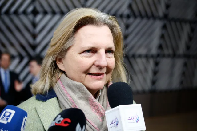 Media: Była szefowa MSZ Austrii będzie pracować dla Putina