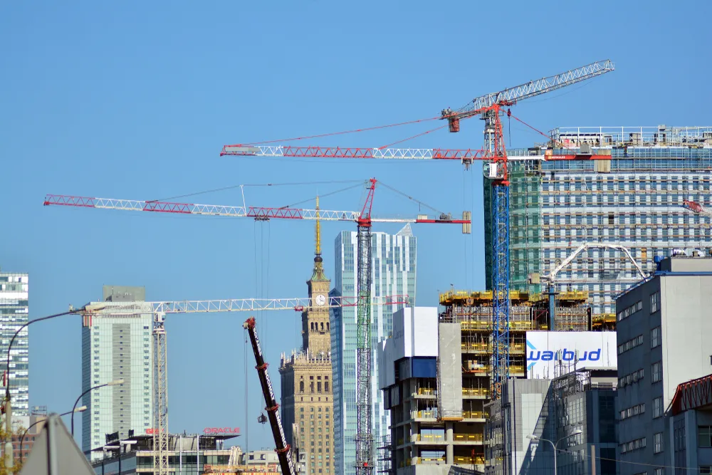 Na rynku biurowym będzie przybywać pustostanów. Szykują się spadki czynszów