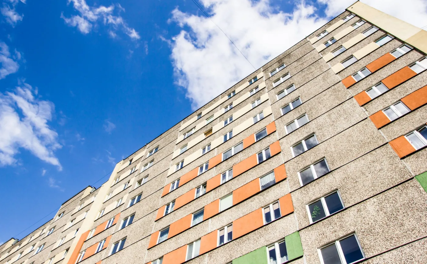 Nieruchomości: wielka płyta sprzedaje się jak świeże bułeczki