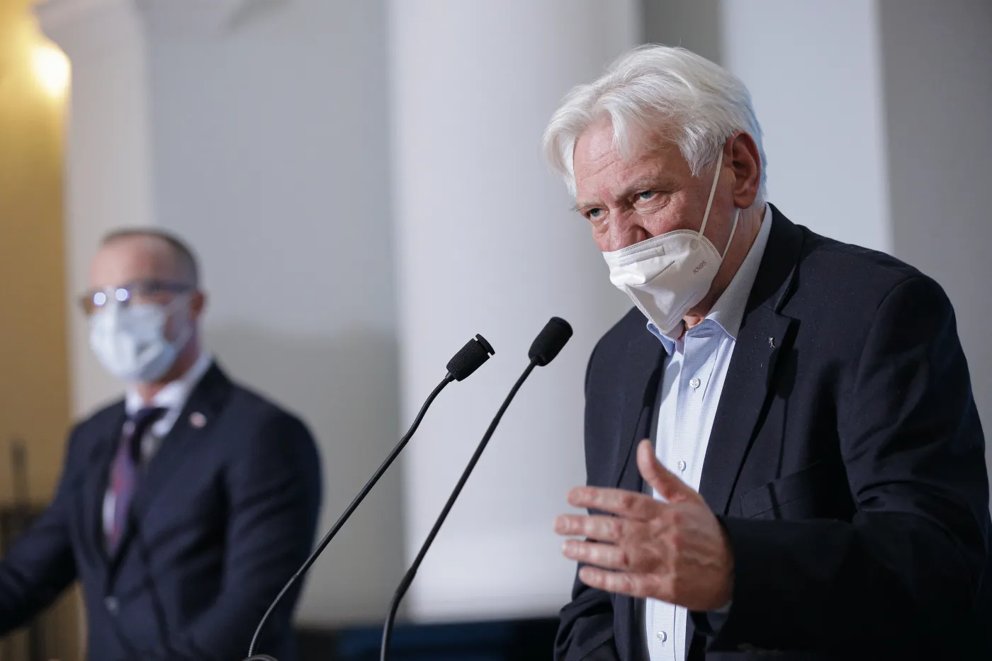 Prof. Horban: W czwartej fali pandemii nie będzie 10 tys. zakażeń koronawirusem