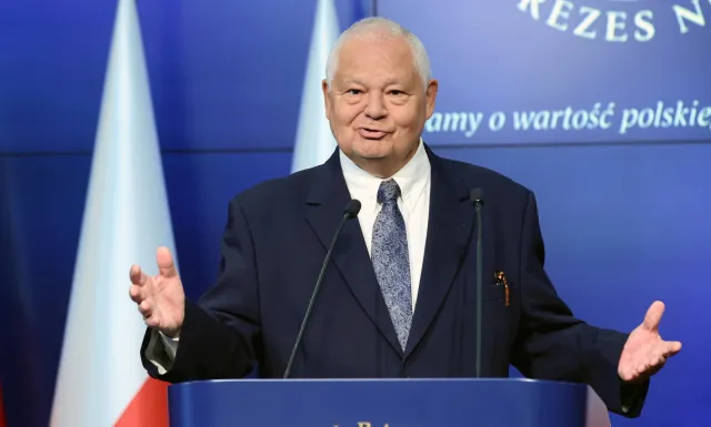 Glapiński: RPP w największym stopniu uzależnia decyzje o zmianie stóp procentowych od inflacji bazowej