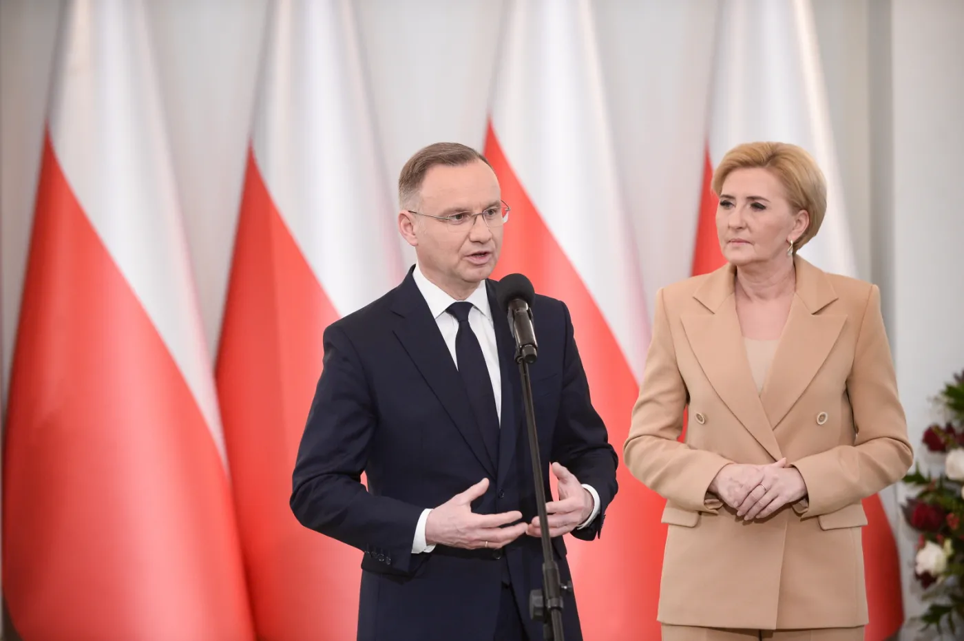 CBOS: 46 proc. badanych pozytywnie ocenia działalność prezydenta