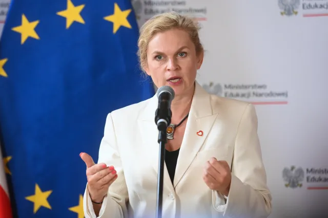 Wycieczka czy uprowadzenie? Uczniowie bez zgody rodziców zostali "wywiezieni na wiec wyborczy PiS"