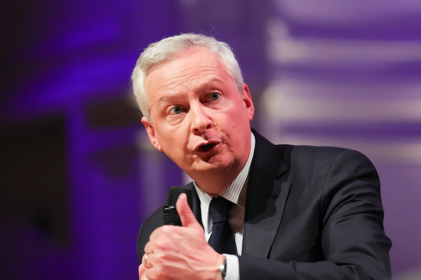 Francja także w procedurze deficytu budżetowego. Jakie podejmie działania?