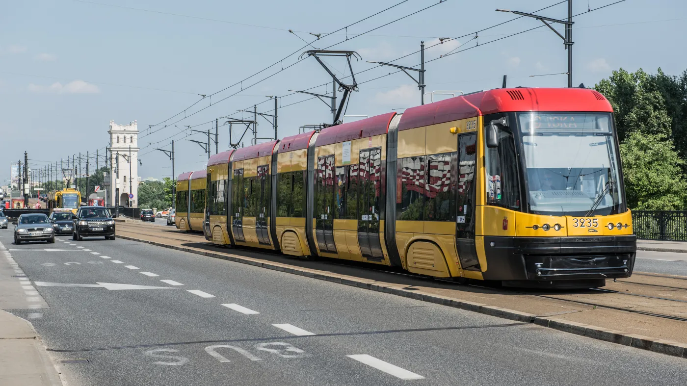 W czwartek w Warszawie transport miejski i Koleje Mazowieckie za darmo