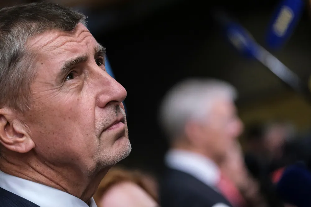 Putin sięga po Czechy? Prorosyjski blok rośnie w sercu Europy