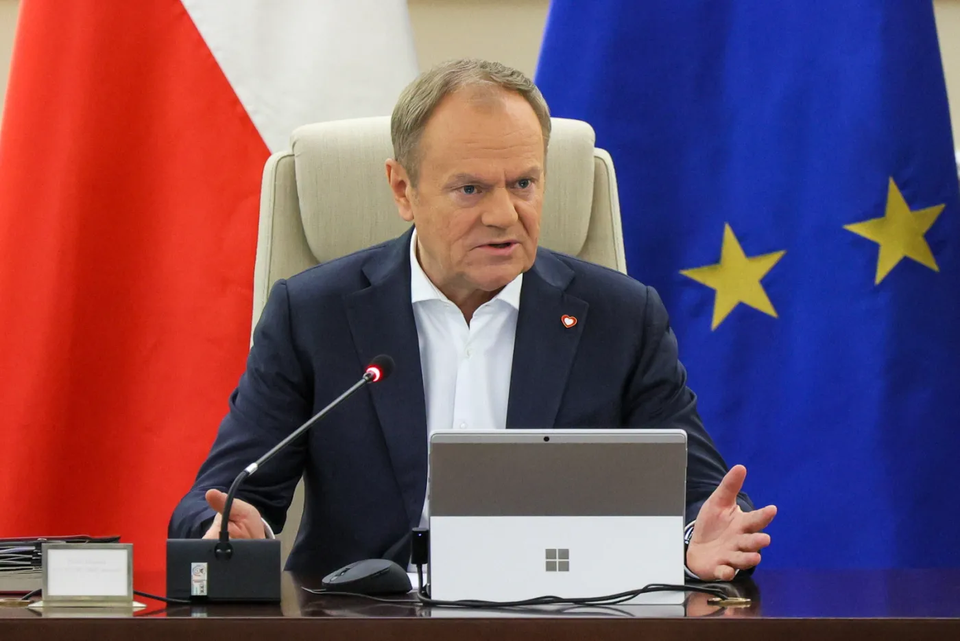 Będzie ustawa o inwestycjach w obronność. Tusk: Sytuacja jest poważna