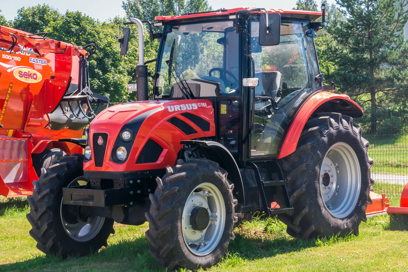 Nie tylko ciągniki, ale też... drony. Legendarna polska firma otworzy nowe linie produkcyjne