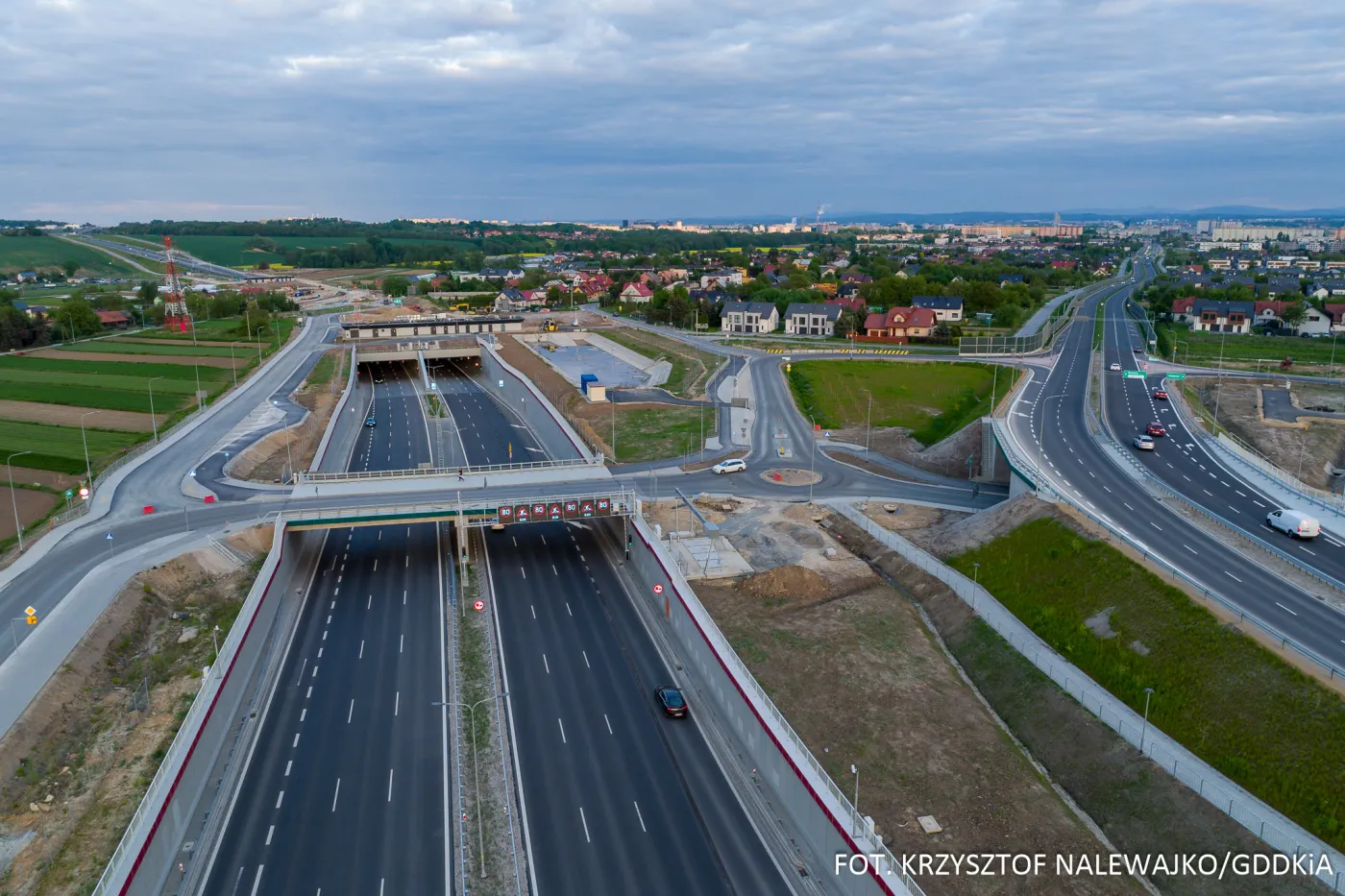 Tunel w Zielonkach północnej obwodnicy Krakowa