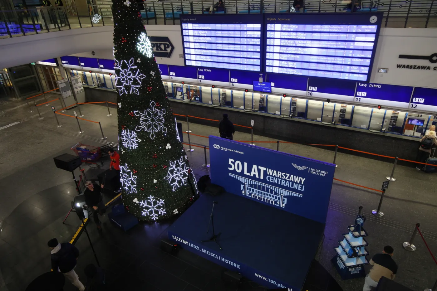 Dworzec kolejowy Warszawa Centralna