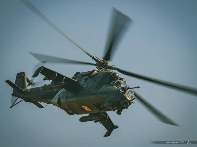 Zestrzelony ukraiński Mi-24 to ostrzeżenie dla polskiego MON! Czy nasze Apacze przetrwają starcie z dronami?