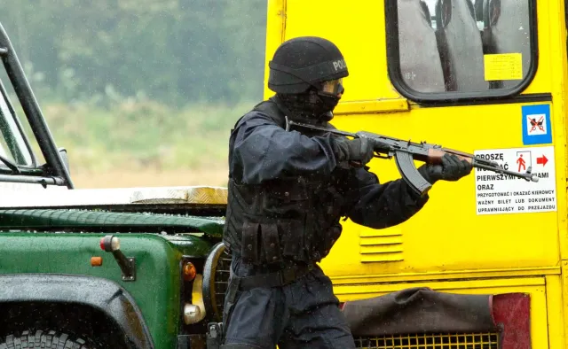Ile dodatkowo zarobi kontrterrorysta? To nawet 2,5 tys. zł