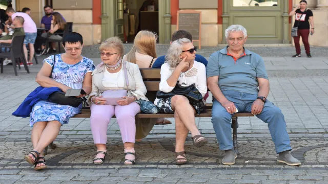 Nowy ustawowy wiek emerytalny: ile ma wynieść, co ze zrównaniem terminu przejścia na emeryturę kobiet i mężczyzn