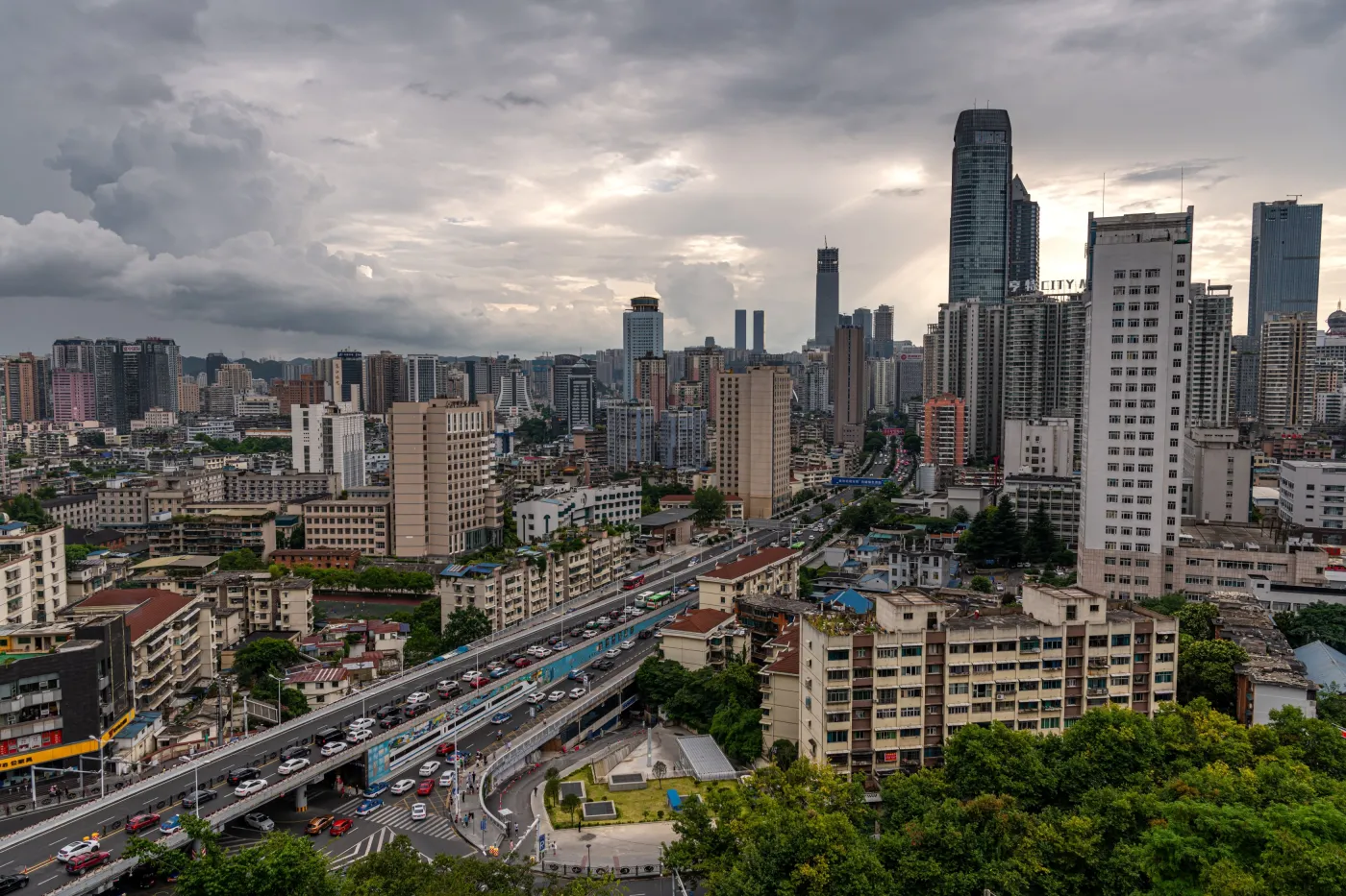 Chiński rynek nieruchomości wstaje z kolan? Obiecujące dane