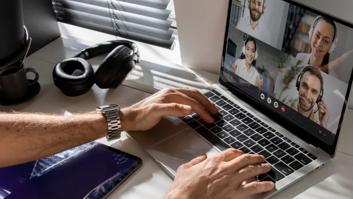 Praca zdalna. Gdzie jesteśmy i dokąd to zmierza?