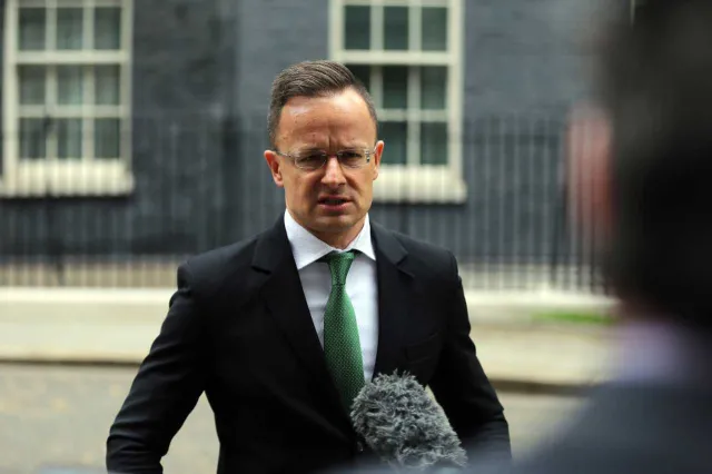 Rosja na Ukrainie jak Węgry w 1920 r.? Minister wyjaśnia [OPINIA]