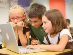 Polska szkoła jak magnes przyciąga młodzież do nauki