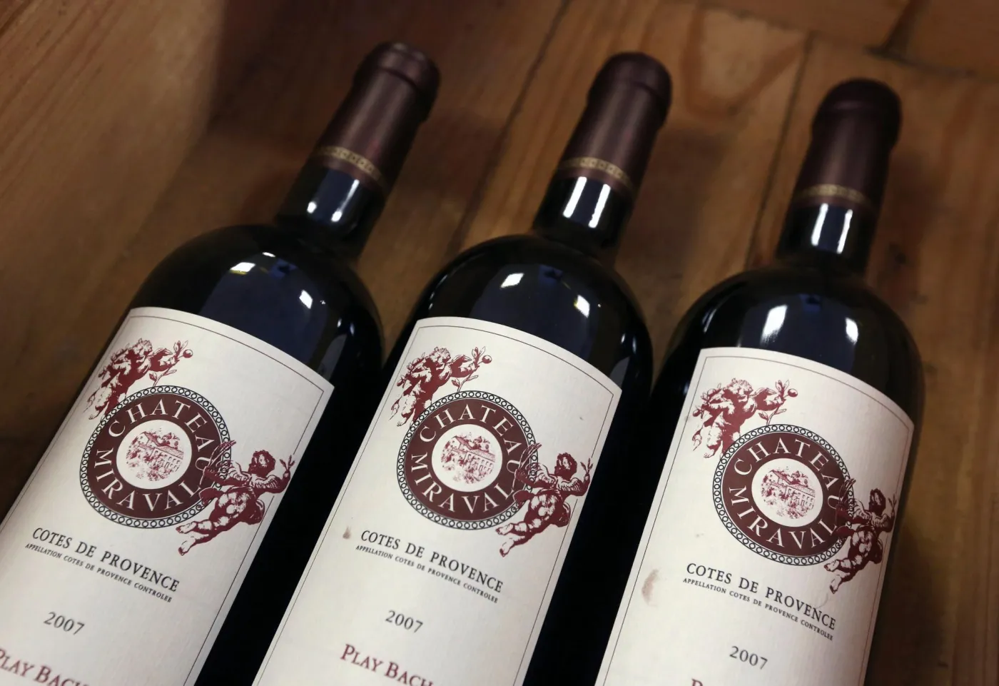 Buteli wina "Chateau Miraval Cotes de Provence"