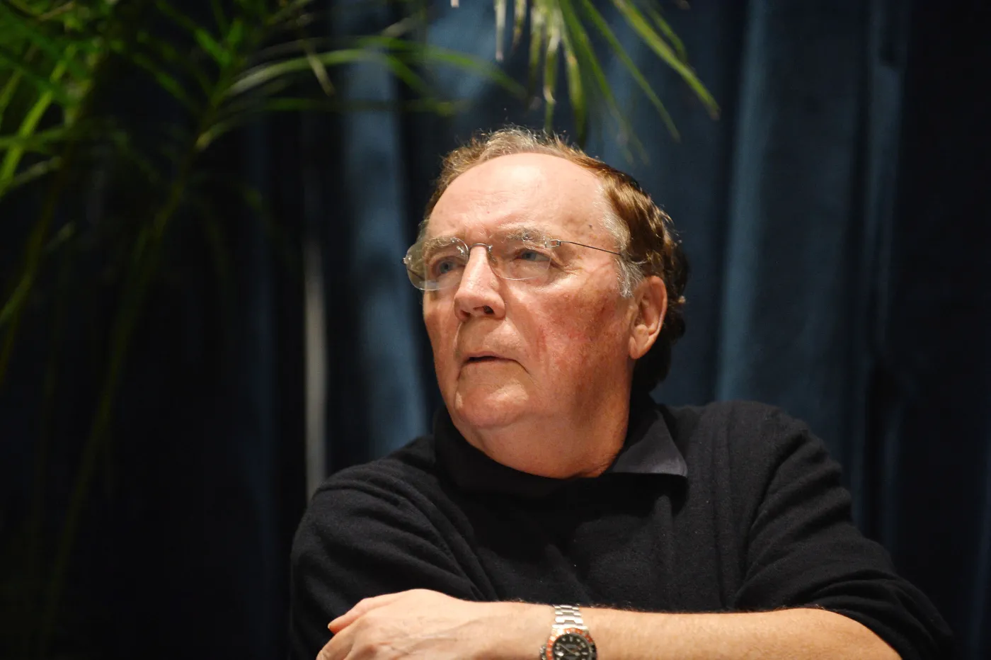 1442126-james-patterson.jpg