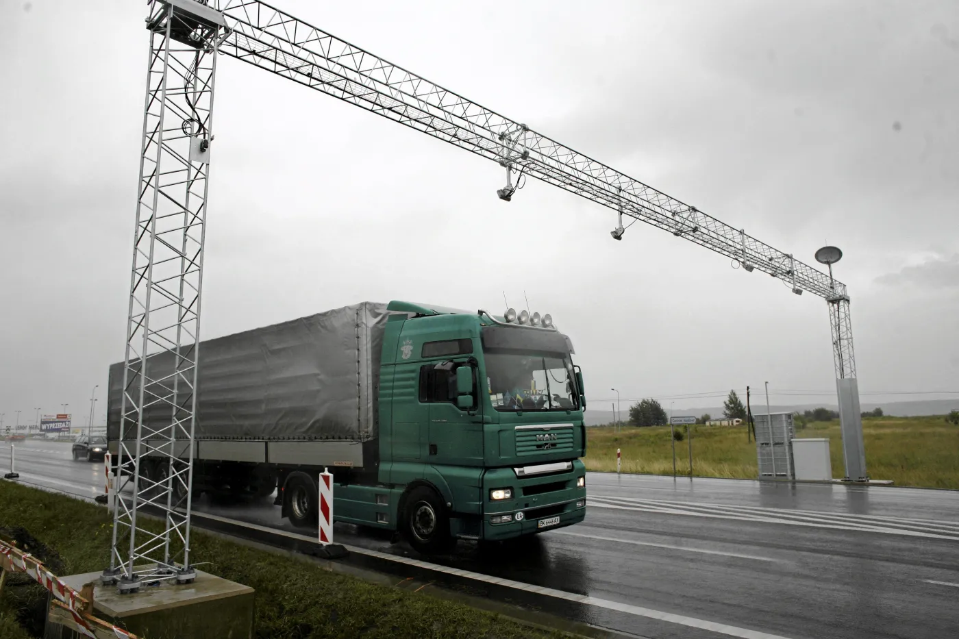 ViaTOLL służy policji i służbom do inwigilacji kierowców