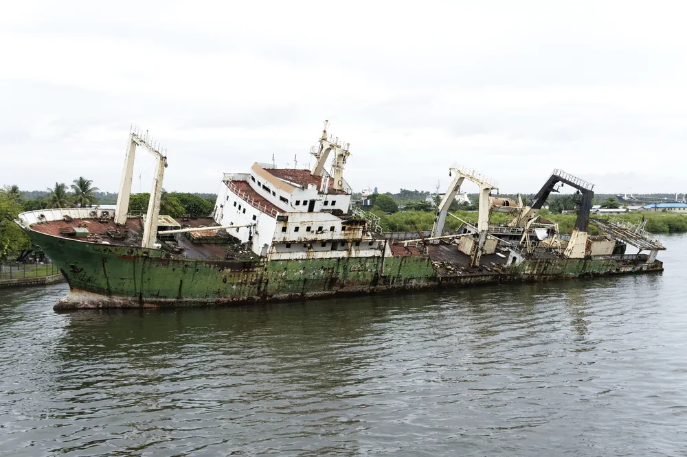 1877791-rzeka-w-nigerii.jpg