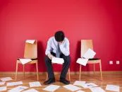 Pokolenie 2 tysiące brutto. Młodzi mogą przestać marzyć o szybkiej samodzielności