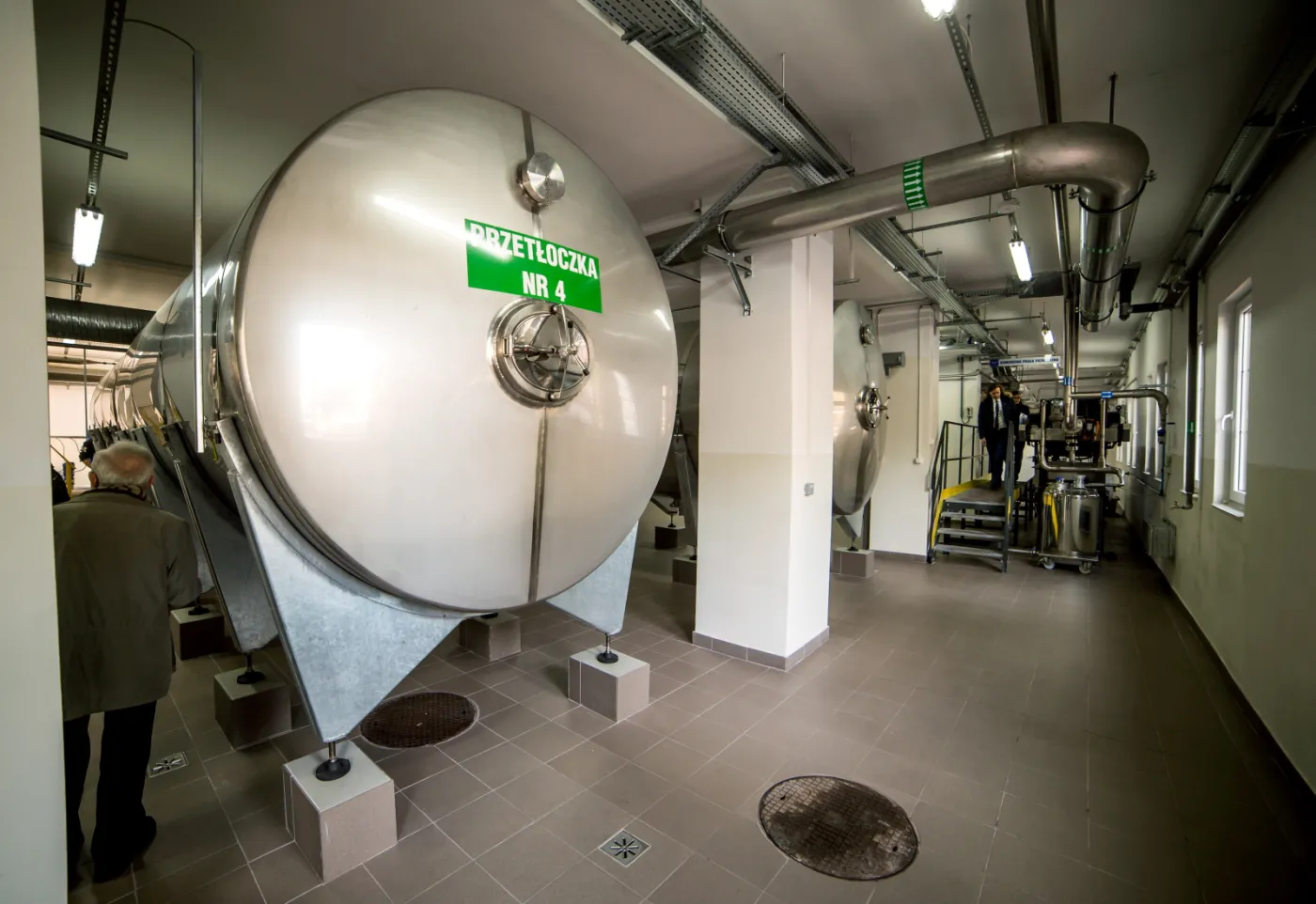 2505853-innowacyjna-linia-produkcyjna-biosurfaktantow.jpg