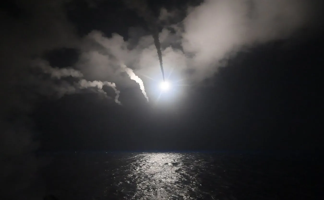 USA dokonały odwetowego ataku na bazę lotniczą wojsk Asada w Syrii