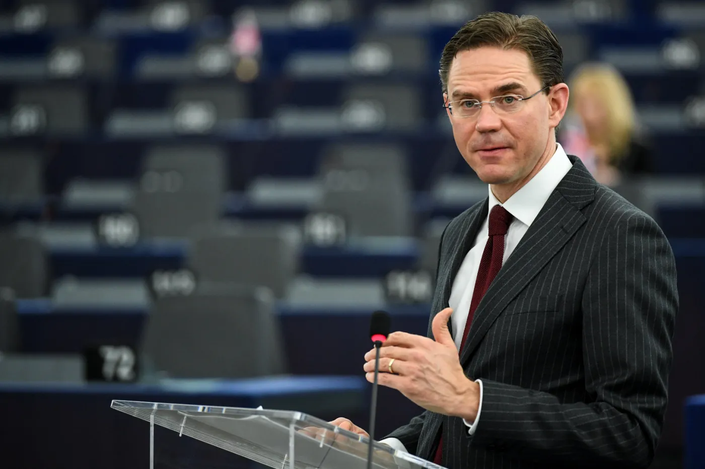 Katainen: To co się dzieje w niektórych krajach UE, jest groźniejsze niż brexit