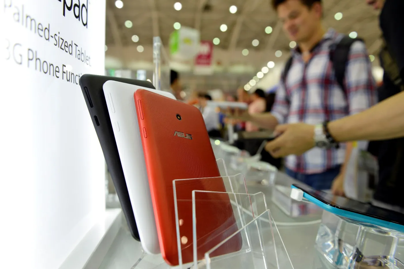 Producenci elektroniki i AGD wymuszali na sprzedawcach online wyższe ceny